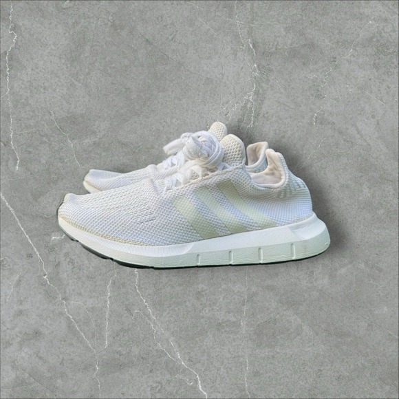 Adidas Mens Swift Run EF5438 Gray White Running Shoes Sneakers Size 6‎ - Picture 1 of 6